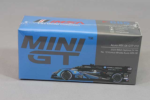MGT00685-L.jpg