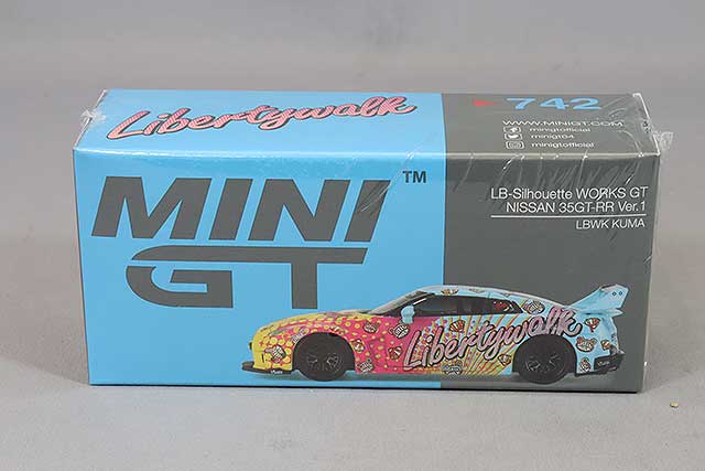 MGT00742-L.jpg