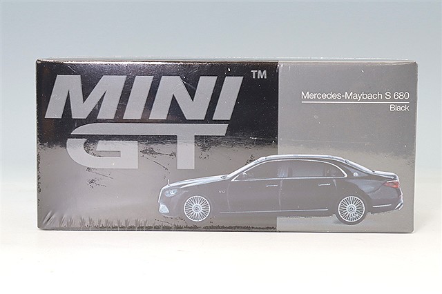オートアート 絶版品 メルセデスベンツ　マイバッハ　ミニカー Amazon | オートアート／AUTOart：1/18 メルセデス -マイバッハ