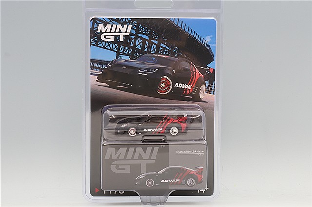 JADA 1/18 ポルシェ 935 K3 伊太利屋 1981 鈴鹿 1000km ウィナー #6 B
