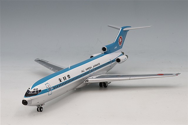全日空商事 Air Japan Boeing 787-8 1/200 完成品 全日空商事 787-8 ANA全日空 エアージャパン Air Japan 新塗装 完成品