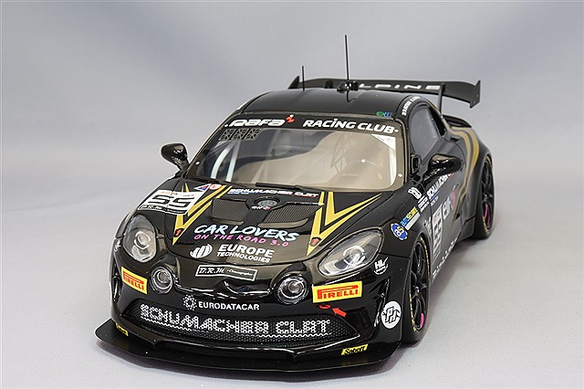 CMR 1/18 メルセデスベンツ O317 レーストランスポーター