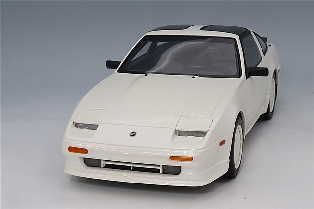 オットー 1/18 日産 シルビア S15 spec R ニスモエアロ 2000 ホワイト