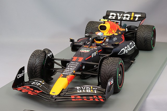 S12S033.jpg