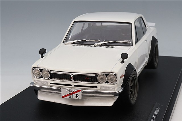 イグニッションモデル 1/18 LB-WORKS ハコスカ 2ドア 