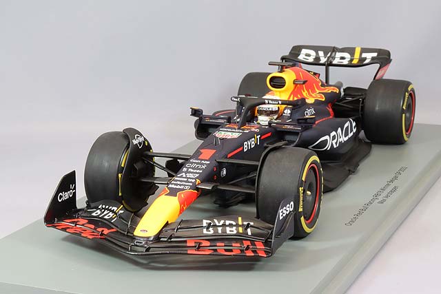 S18S772.jpg