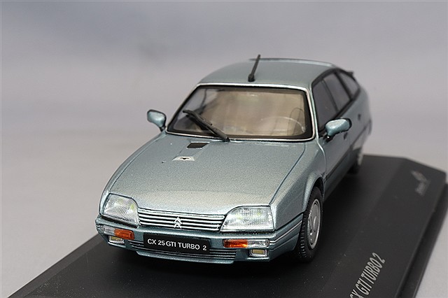 ミニチャンプス 1/43 シトロエンcxブルーメタリック - メルカリ
