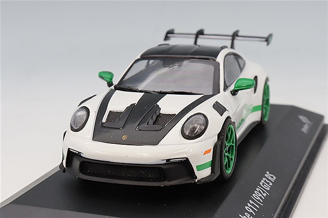 ソリド 1/43 ポルシェ 992 GT3 2021 グリーン