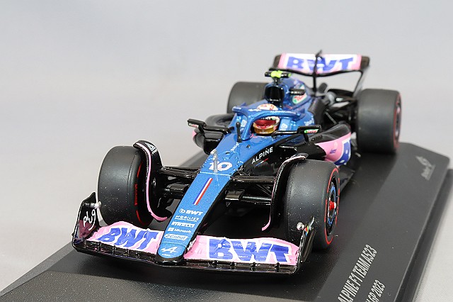 S4317702.jpg