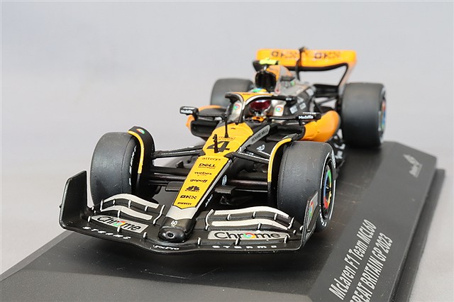 S4317801.jpg