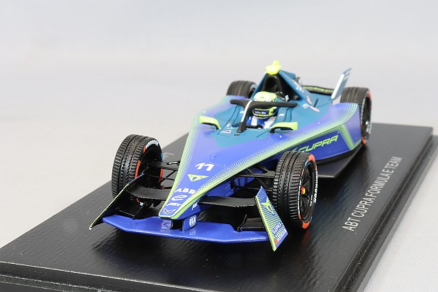 S6525.jpg