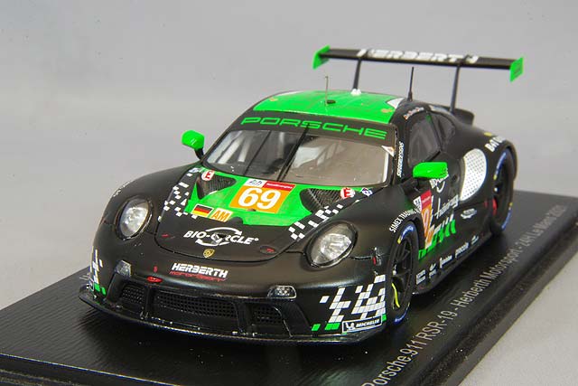 S8269.jpg