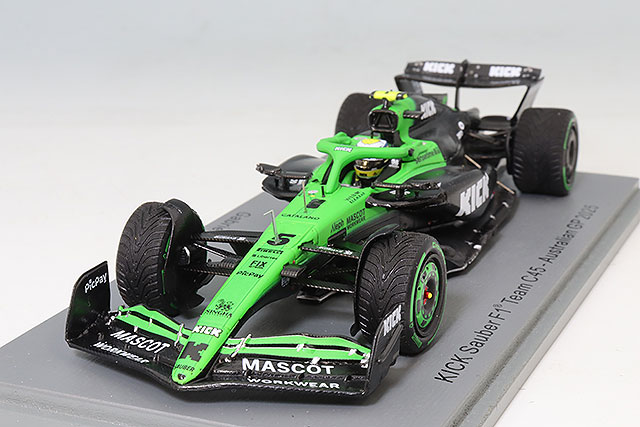 スパーク 1/43 ビザ キャッシュアップ レーシングブルズ F1チーム 2025