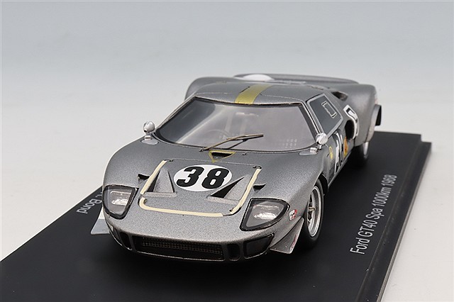 テクノモデル 1/18 マセラティ ティーポ 61 