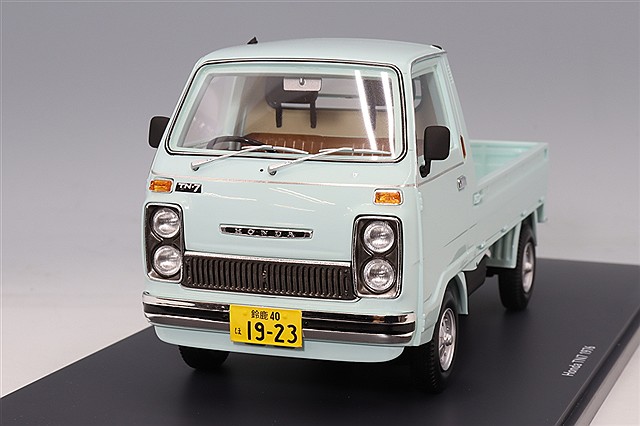 スパーク 1/43 メルセデスベンツ トラック 2023 メルセデス F1チーム