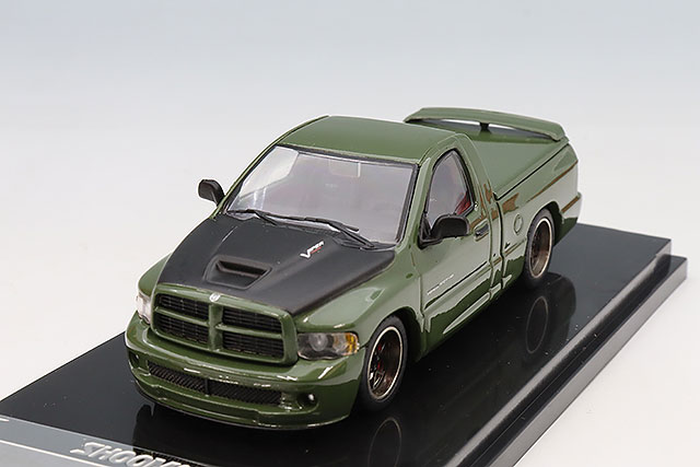 SHOOM-103-017.jpg