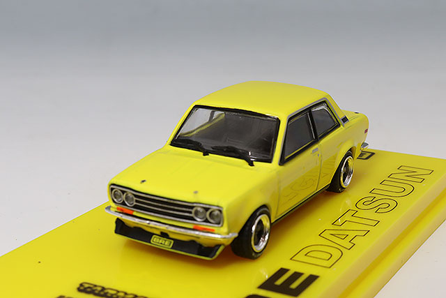 Tarmac 1/64 ダットサン ブルーバード 510 ワゴン BRE カラー #46