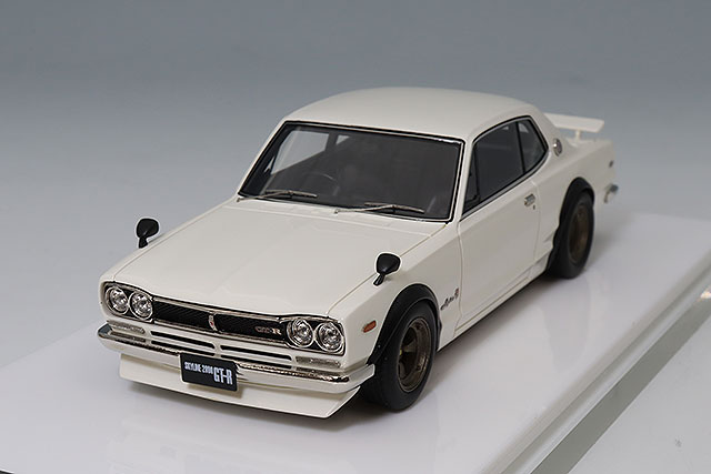 (未使用･未開封品)　京商オリジナル 1/43 スカイライン GT-R (KPGC10) レーシングNo.30 完成品 og8985z Amazon | 京商オリジナル 1/43 スカイラインGT-R (KPGC10