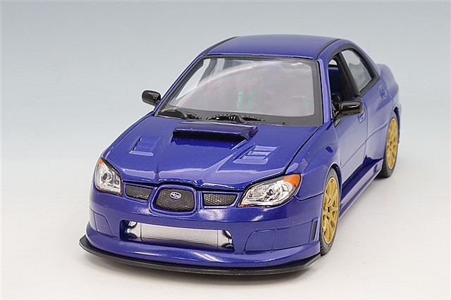 イグニッションモデル 1/18 トップシークレット GT-R (VR32) ホワイト