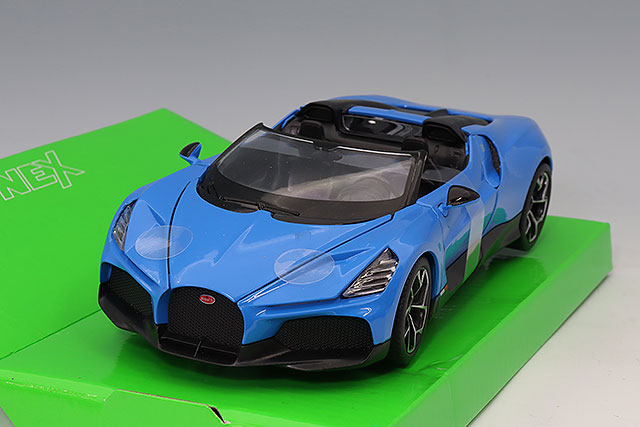 RASTAR 1/24 ブガッティ ディーヴォ グレー