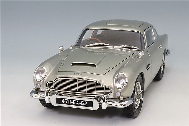 TSM ミニGT 1/64 アストンマーティン DB5 