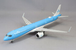 G2KLM1348.jpg