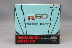 LVN324270.jpg
