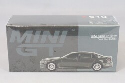 MGT00619-R.jpg