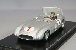 S5858.jpg