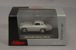 SCH452618400.jpg
