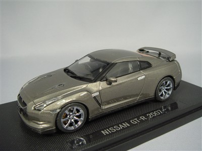 エブロ 1/43 日産 GT-R R35 2008 タイタニウムグレイ