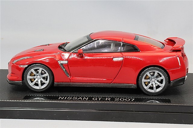 エブロ 1/43 日産 GT-R R35 2008 バイブラントレッド