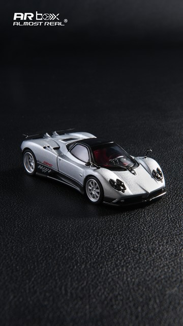 ALMOSTREAL 1/64 パガーニ ゾンダ F 2005 グリージョメルキュリオ