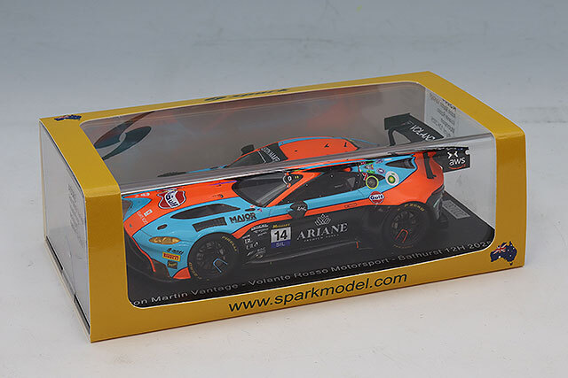 スパーク 1/43 アストンマーティン ヴァンテージ Volante Rosso