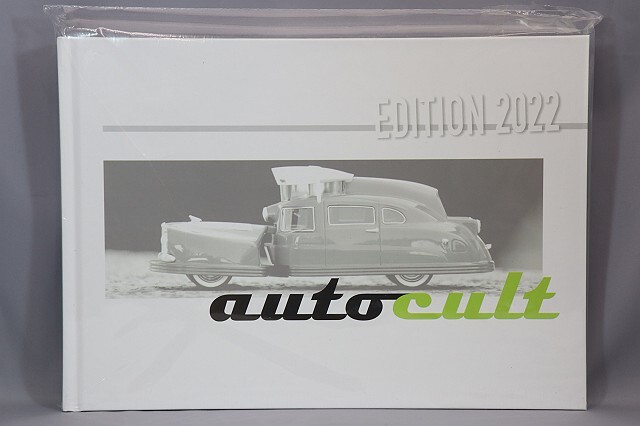 AUTOCULT ブックオブザイヤー 2022 A4 184ページ （ドイツ語/英語