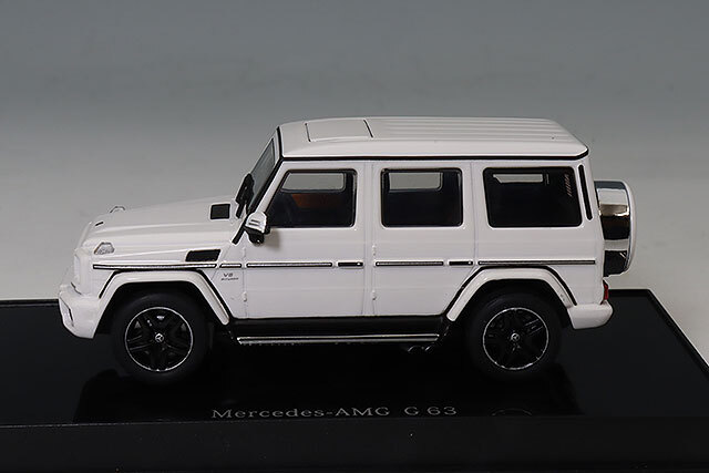 オートアート 1/64 メルセデス AMG G 63 2017 ホワイト