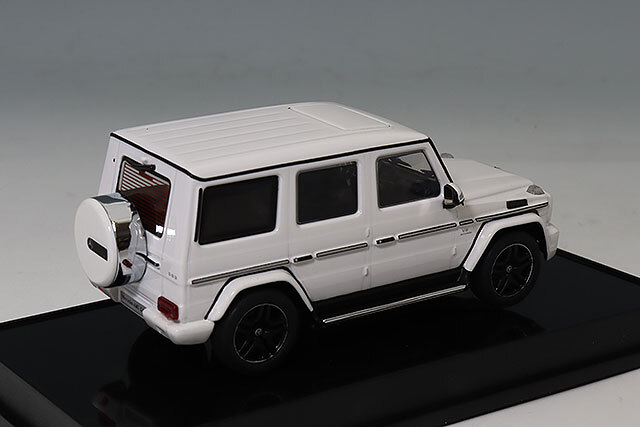 オートアート 1/64 メルセデス AMG G 63 2017 ホワイト