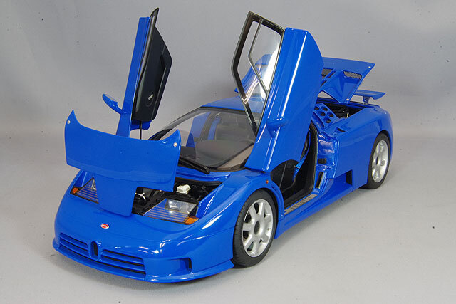 オートアート コンポジット 1/18 ブガッティ EB110 SS フレンチブルー 