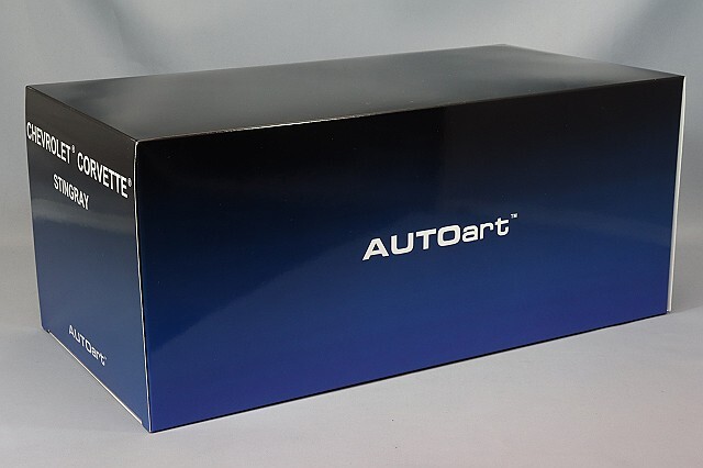 モーターボックス　コルベットスティングレイ オートアート コンポジット 1/18 シボレー コルベット C8
