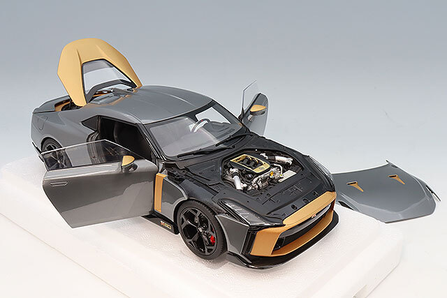 オートアート コンポジット 1/18 日産 GT-R50 by イタルデザイン