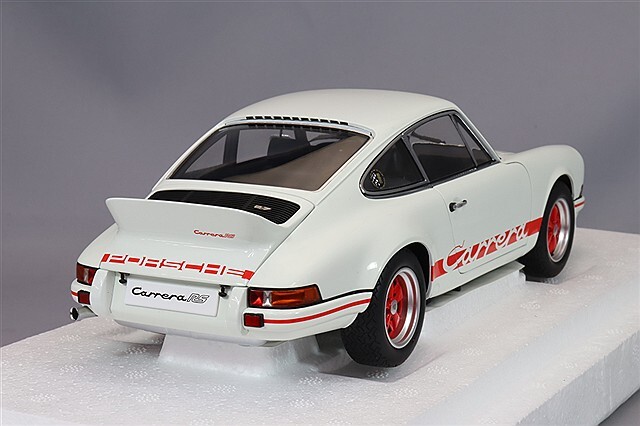 オートアート　ポルシェ911 カレラ AUTOart 1/18 ポルシェ 911 カレラ 2.7 RS （サーキットの狼