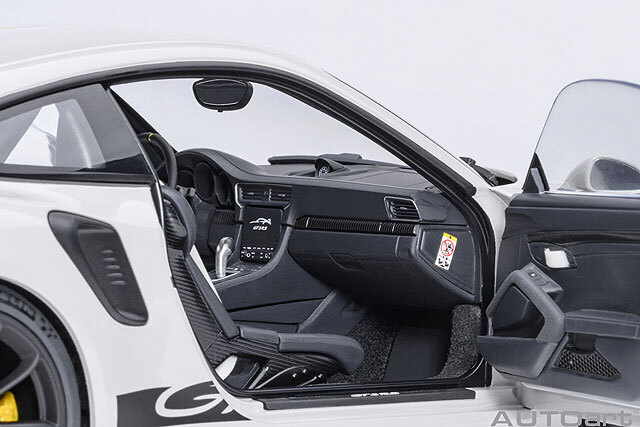 オートアートコンポジット 1/18 ポルシェ 911 (991.2) GT3 RS ライトグレー