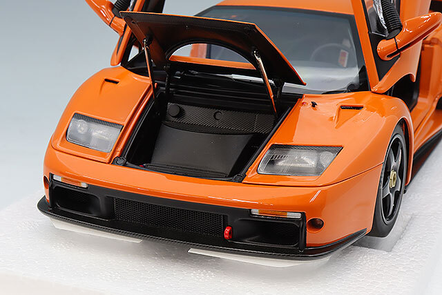 オートアートコンポジット 1/18 ランボルギーニ ディアブロ GTR オレンジ