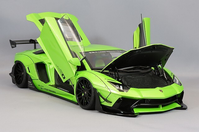 オートアート コンポジット 1/18 LB-WORKS ランボルギーニ アヴェン  
