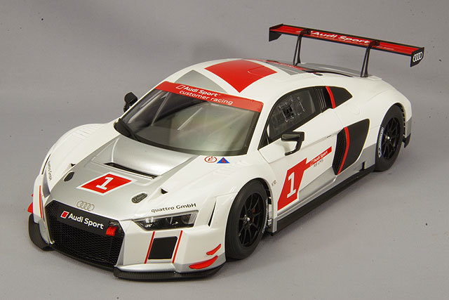 オートアート コンポジット 1/18 アウディ R8 LMS 2016  