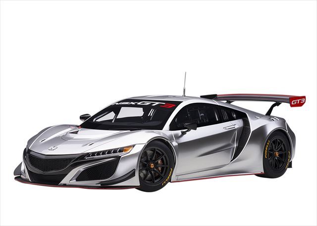 オートアート コンポジット 1/18 ホンダ NSX GT3 2018 ハイパーシルバー