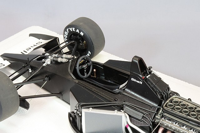 どらいぶオートアート 1/18 マクラーレンMP4/6 日本GP A.セナ Amazon.co.jp: AUTOart 1/18 McLaren Honda MP4/6 Japan GP 1991