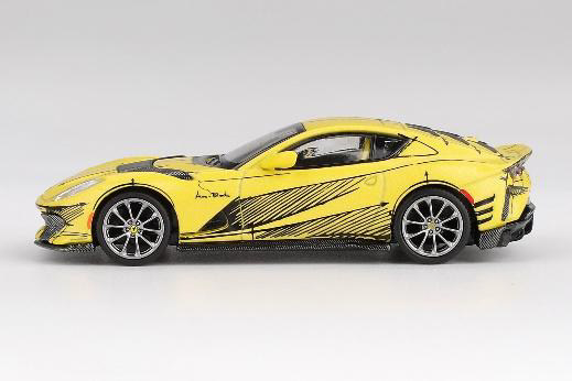 BBR 1/64 フェラーリ 812 コンペティション テーラーメイド