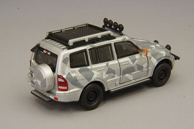 BM CREATIONS 1/64 三菱 パジェロ 3代目 寒冷地仕様 左ハンドル