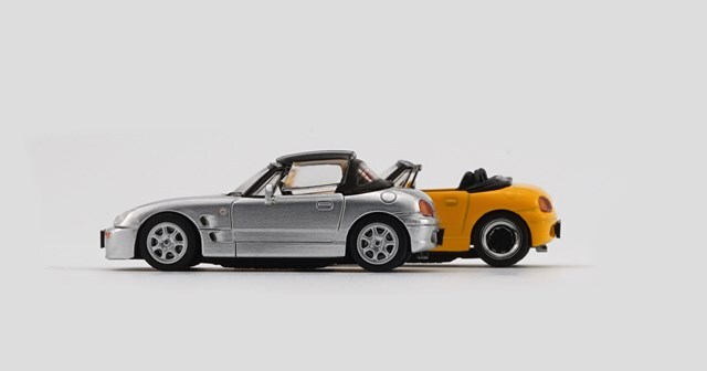 スズキ　カプチーノの一部 BM CREATIONS 1/64 スズキ カプチーノ イエロー 右ハンドル